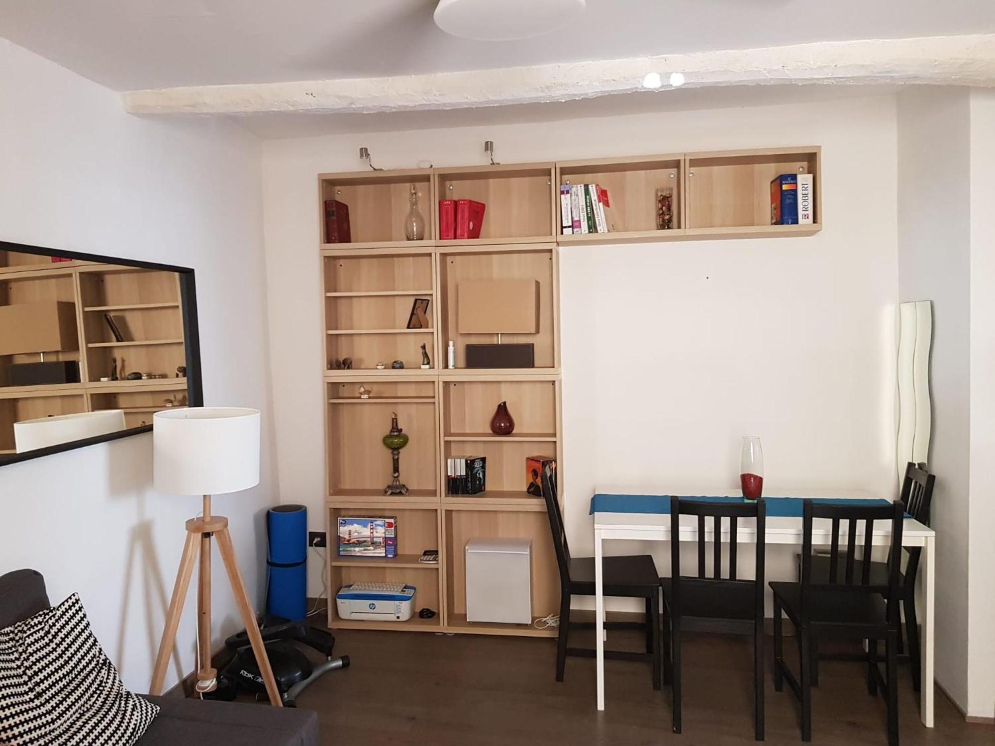 Spacious Town House With Balcony Монтаняк Екстериор снимка